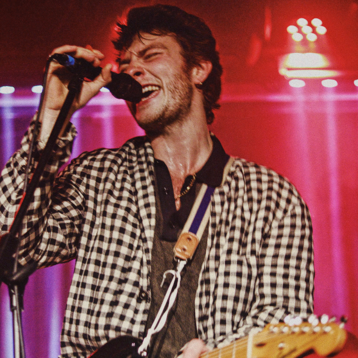 Black Gloss Wardrobe